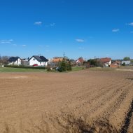 4 działki na sprzedaż.