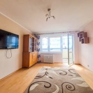 Mieszkanie w widokiem na miasto i jezioro.